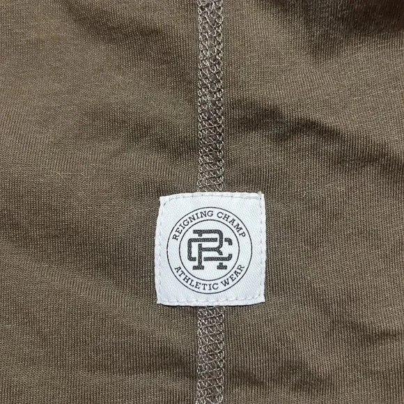 Reigning Champ Crest Logo Set-In Sleeve T-Shirt - Picture 14 of 15